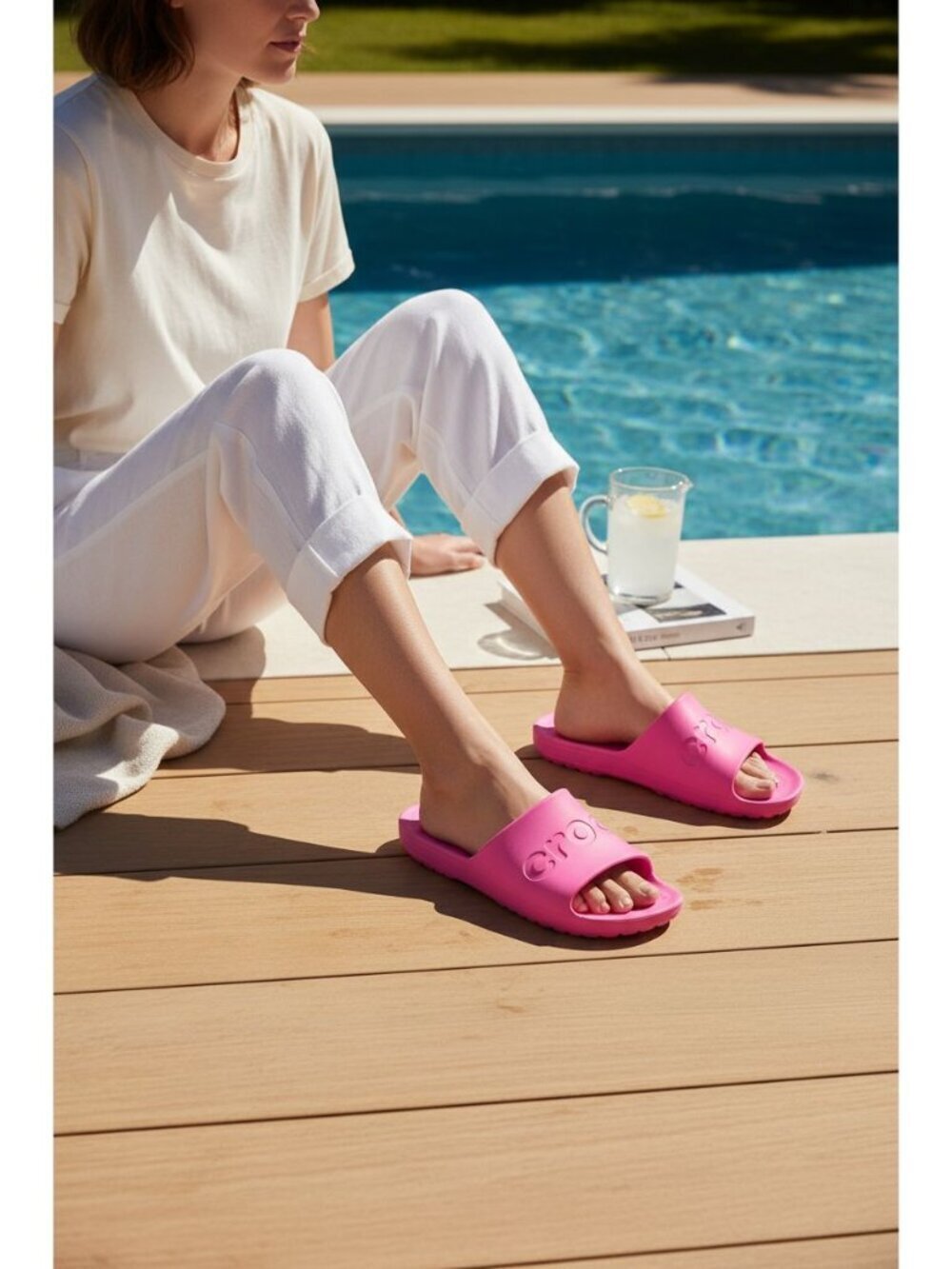 Crocs Slide Sandals Bright Pink Women's Size 10
